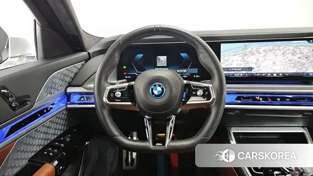 BMW i7 (G70) 2024 Черный из Кореи, фото 4