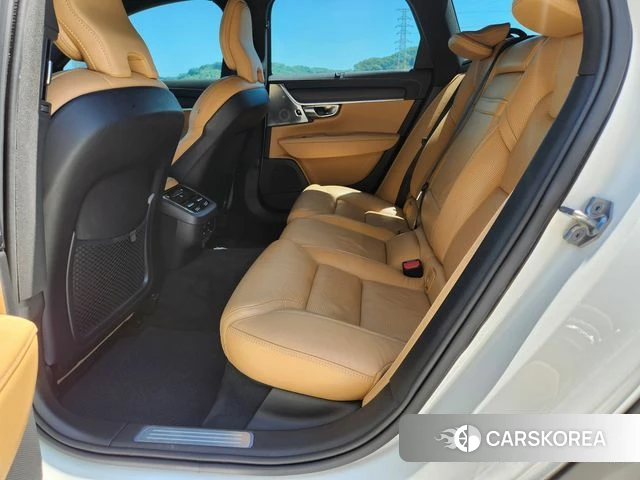 Volvo V90 Cross-Country 2019 Белый из Кореи, фото 4