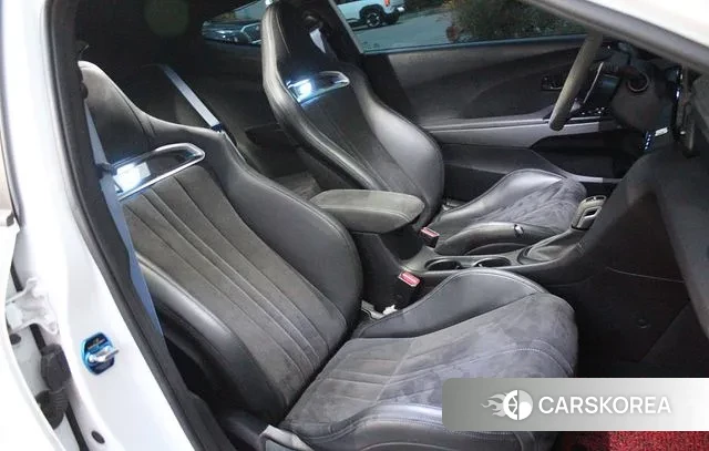 Hyundai Veloster (JS) 2020 Белый из Кореи, фото 4