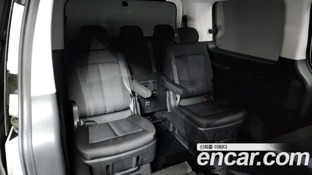 Hyundai Staria 2022 Белый из Кореи, фото 4