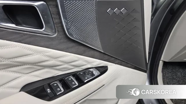 Kia K8 2022 Серебристо-серый из Кореи, фото 4