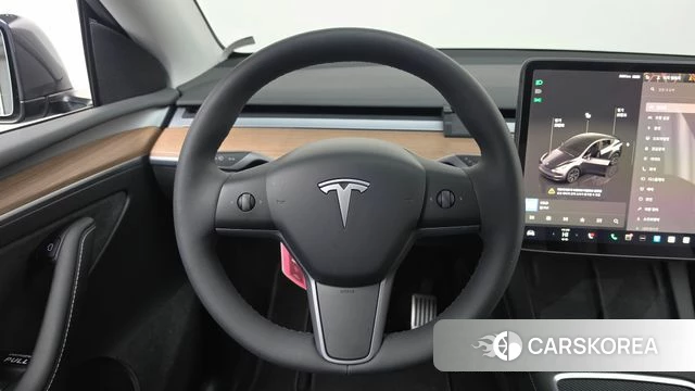 Tesla Model Y 2025 Серый из Кореи, фото 4