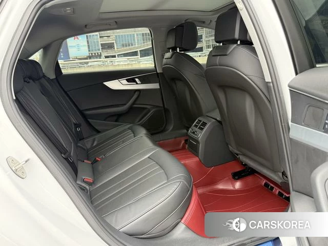 Audi A4L 2024 Белый из Китая, фото 4