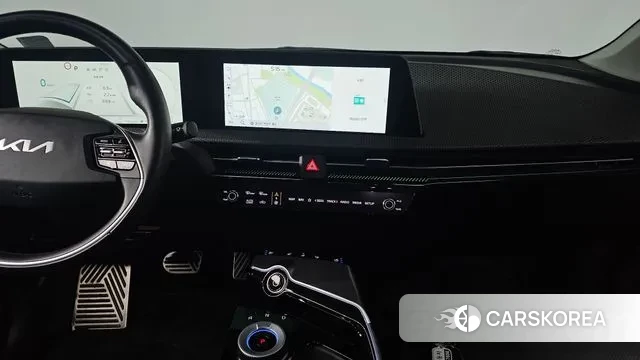 Kia EV6 2023 Белый из Кореи, фото 4