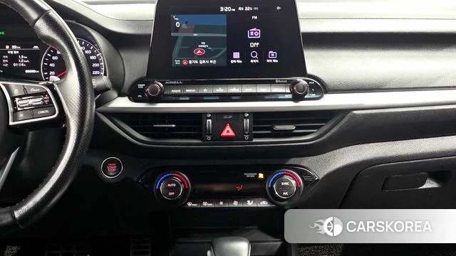 Kia Come New K3 2021 Белый из Кореи, фото 4