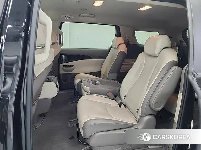 Kia Carnival 4th generation 2022 Черный из Кореи, фото 4