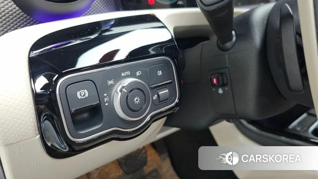 Mercedes-Benz A-Class W177 2022 Белый из Кореи, фото 4