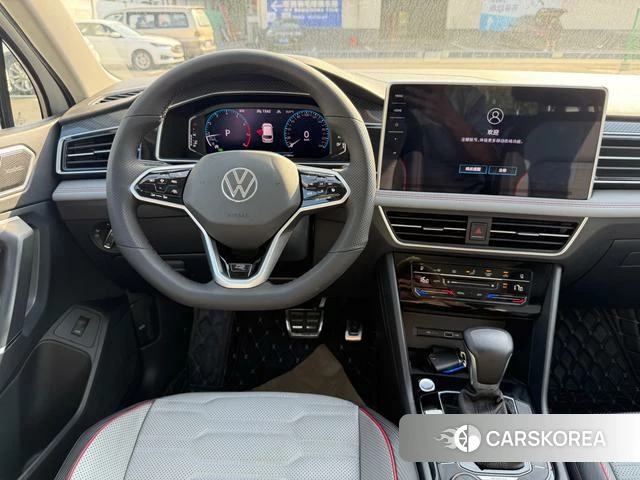 Volkswagen Tiguan L 2022 Белый из Китая, фото 4