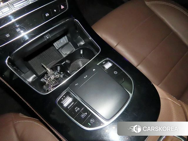 Mercedes-Benz E-Class W213 2021 Черный из Кореи, фото 4