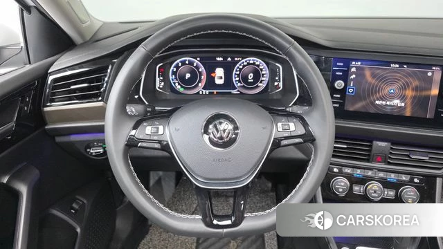 Volkswagen 7th Generation of Jetta 2021 Белый из Кореи, фото 4