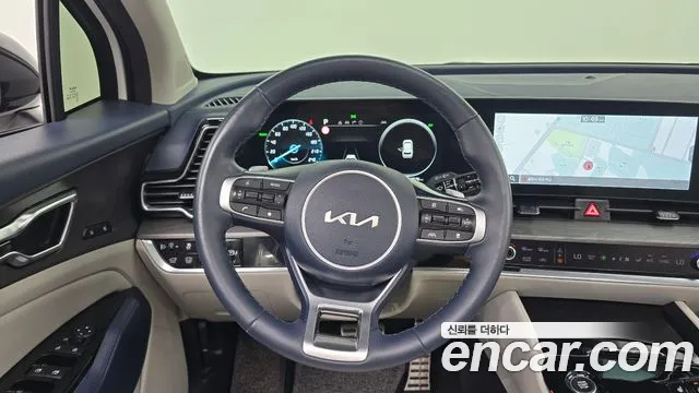 Kia Sportage 5th Generation Hybrid 2023 Белый из Кореи, фото 4