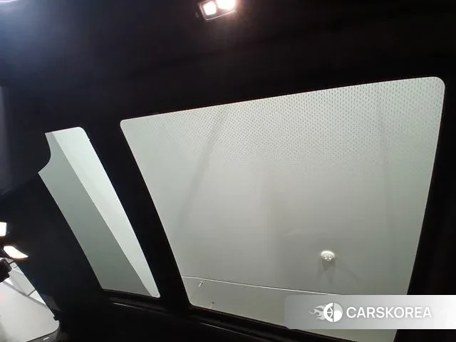 BMW X7 (G07) 2025 Белый из Кореи, фото 4