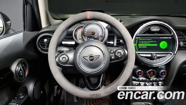 Mini Cooper 2018 Песочный из Кореи, фото 4