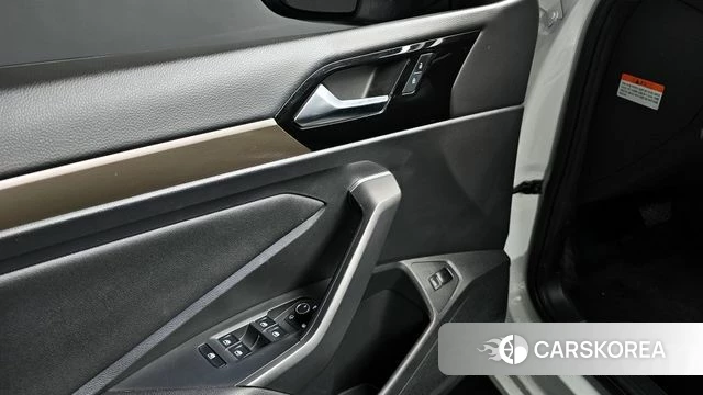 Volkswagen 7th Generation of Jetta 2020 Белый из Кореи, фото 4