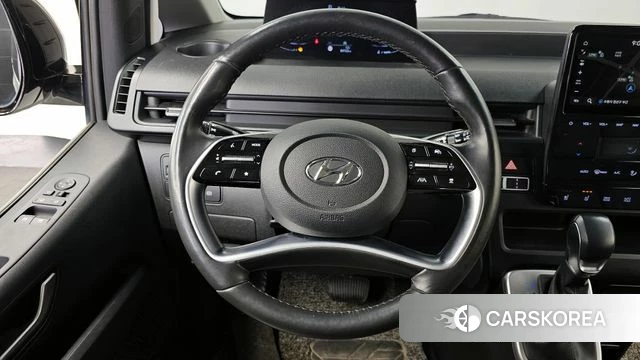 Hyundai Staria 2022 Белый из Кореи, фото 4