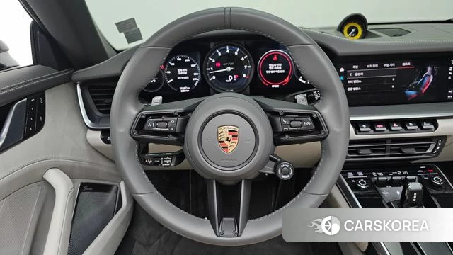 Porsche 911(992) 2023 Серебристо-серый из Кореи, фото 4