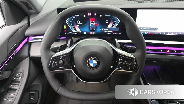 BMW 5 Series (G60) 2023 Серый из Кореи, фото 4