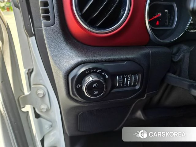 Jeep Wrangler (JL) 2021 Белый из Кореи, фото 4