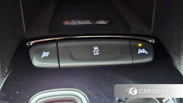 Chevrolet (GM Daewoo) Bolt EUV 2023 Серебряный из Кореи, фото 4