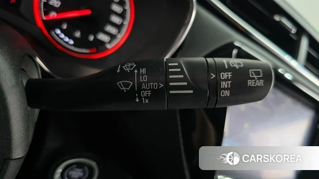 Chevrolet (GM Daewoo) Trailblazer 2023 Черный из Кореи, фото 4