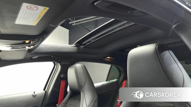 Mercedes-Benz GLA-Class X156 2018 Черный из Кореи, фото 4