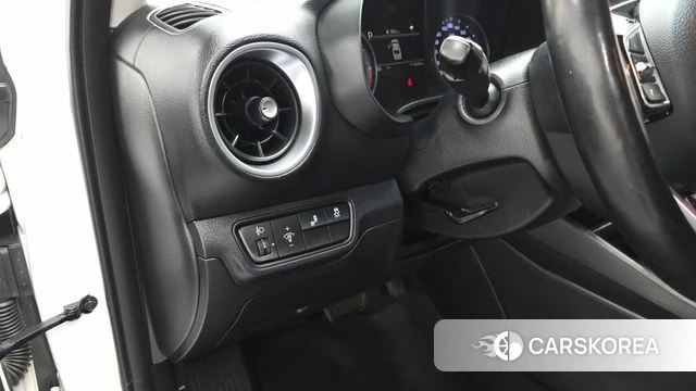 Kia The New K3 2nd generation 2021 Белый из Кореи, фото 4