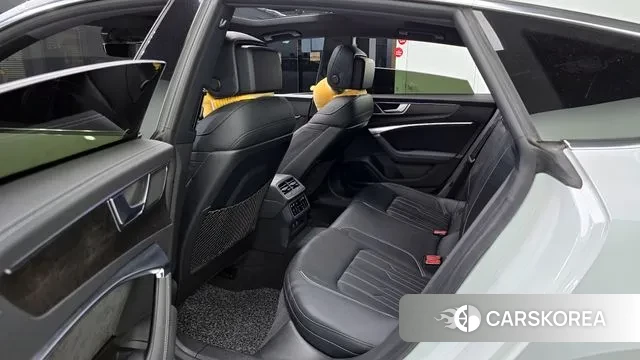 Audi A7 (4K) 2021 Белый из Кореи, фото 4