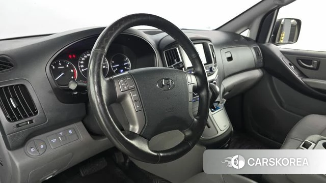 Hyundai The New Grand Starex 2021 Серебристо-серый из Кореи, фото 4