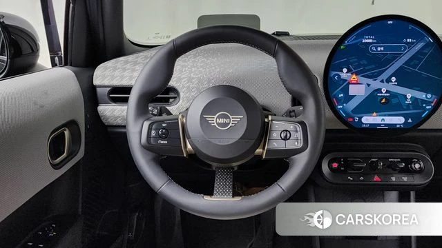 Mini Cooper S 4th Generation 2025 Черный из Кореи, фото 4