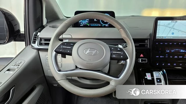 Hyundai Staria 2024 Черный из Кореи, фото 4