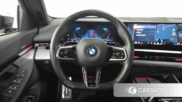BMW 5 Series (G60) 2024 Черный из Кореи, фото 4