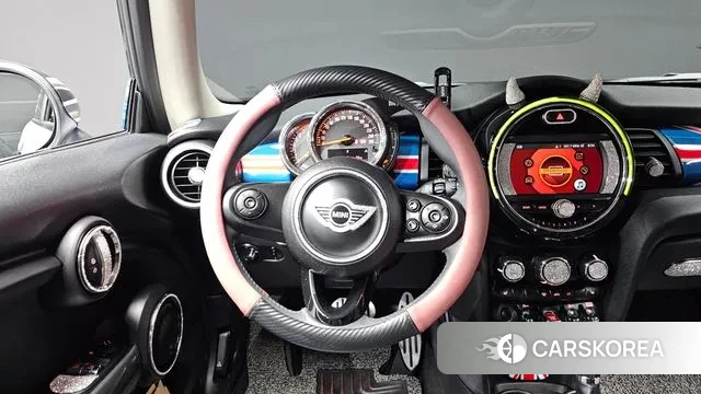 Mini Cooper 2018 Серебряный из Кореи, фото 4