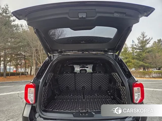 Ford Explorer 6th Generation 2019 Черный из Кореи, фото 4