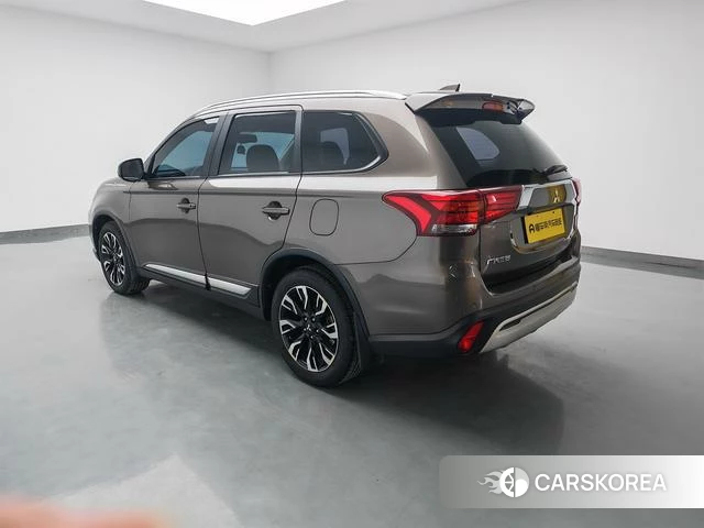 Mitsubishi  Outlander 2020 Другой из Китая, фото 4