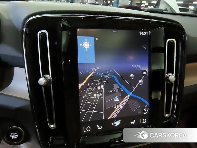 Volvo XC40 2022 Белый из Кореи, фото 4