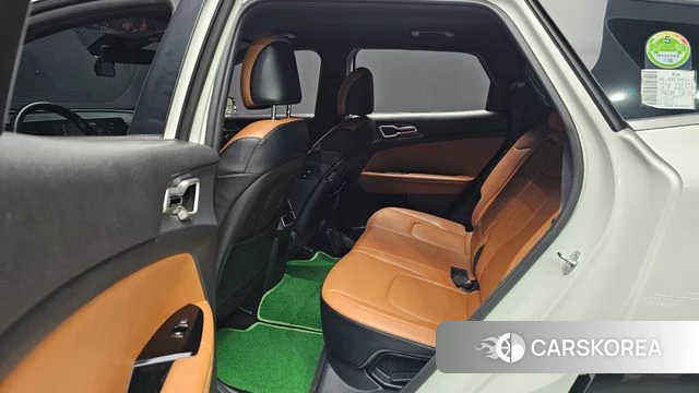 Kia Sportage 5th Generation 2023 Белый из Кореи, фото 4