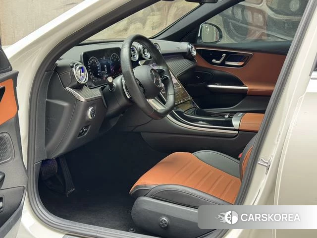 Mercedes-Benz Class C 2023 Белый из Китая, фото 4
