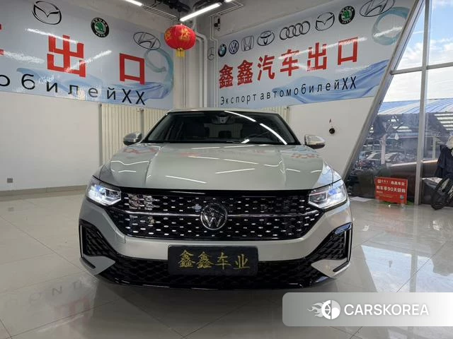 Volkswagen Lavida 2023 Серебристо-серый из Китая, фото 4