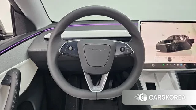 Tesla Model Y 2025 Черный из Кореи, фото 4