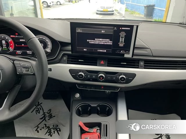 Audi A4L 2021 Темно-серый из Китая, фото 4