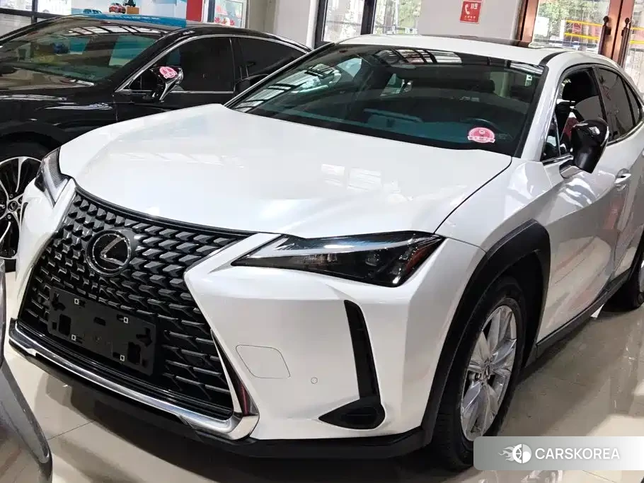 Lexus UX 2024 Белый из Китая, фото 5