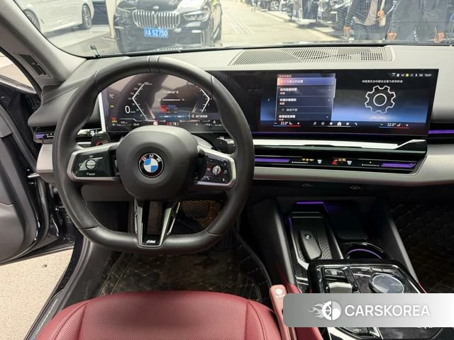 BMW 5 series 2024 Черный из Китая, фото 4