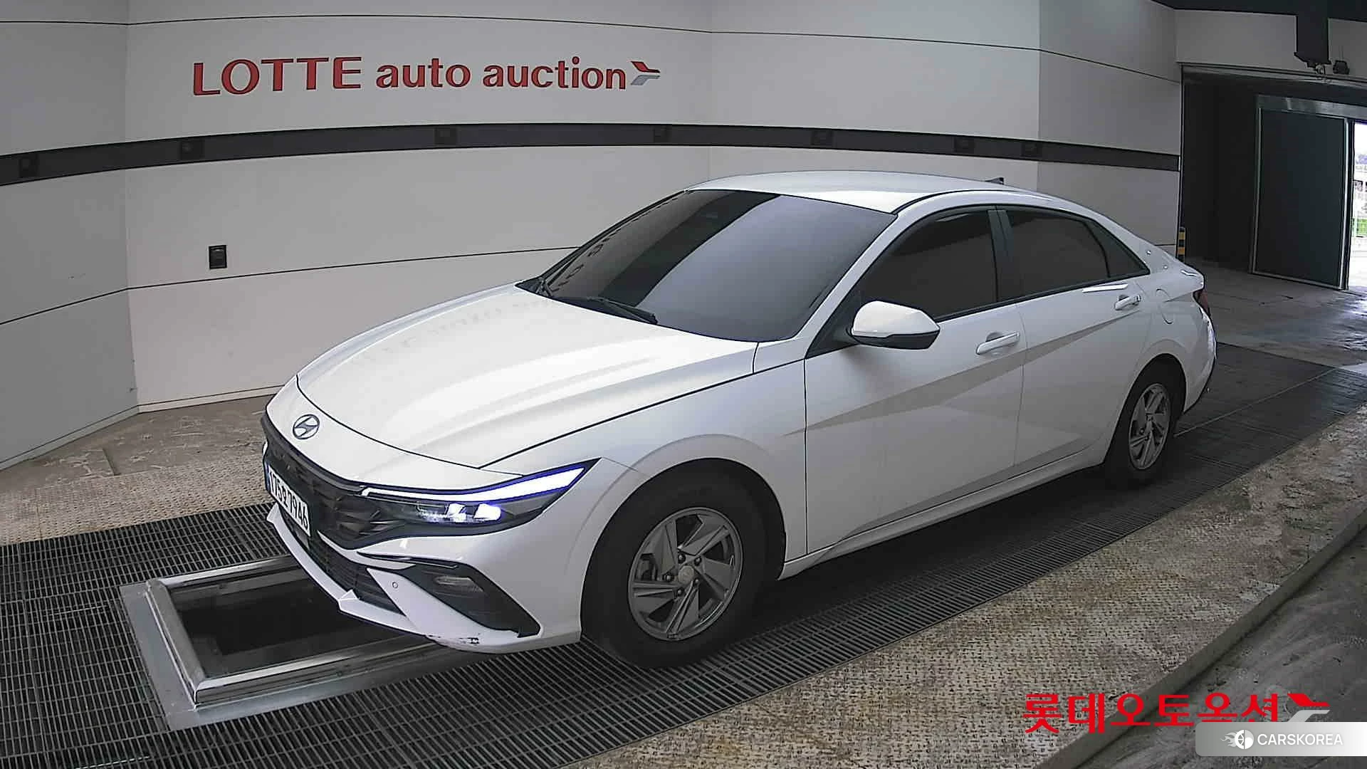 Hyundai Avante 2024 Atlas White из Кореи, фото 4