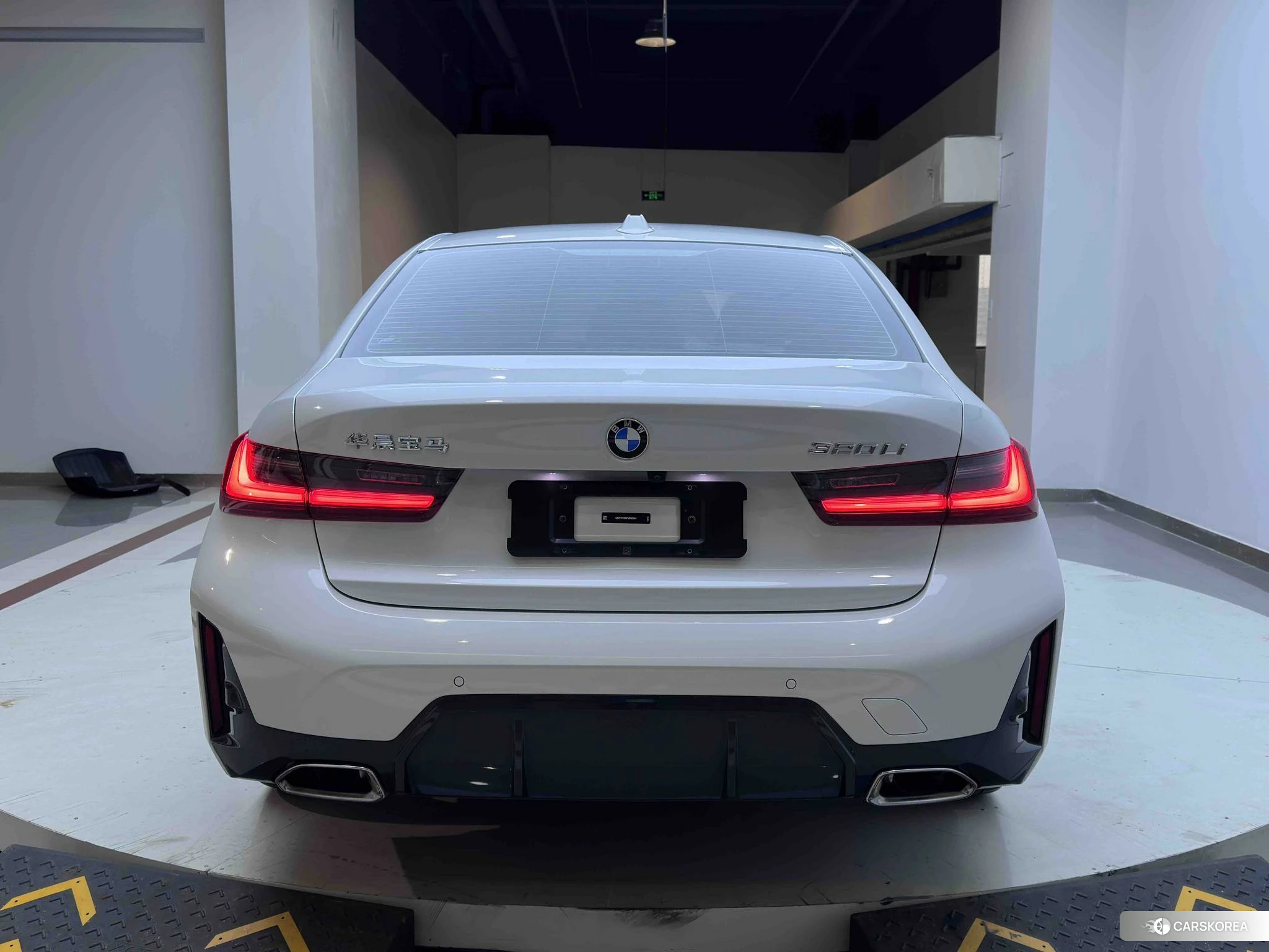 BMW 3 series 2022 Белый из Китая, фото 4