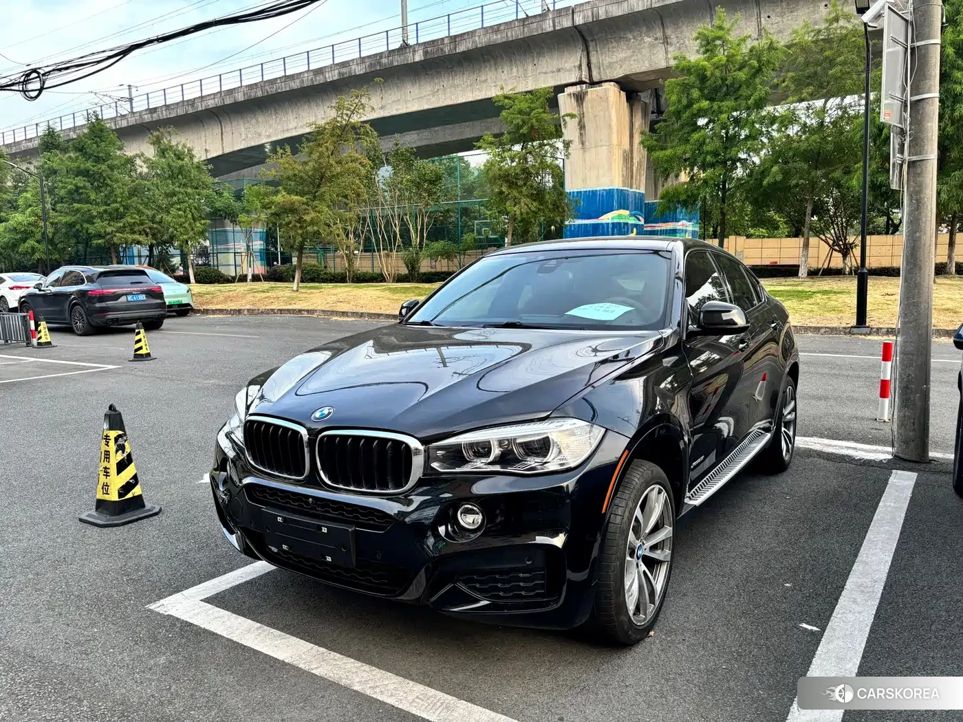 BMW X6 2018 Черный из Китая, фото 5