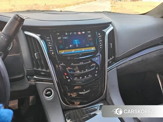 Cadillac Escalade 2018 Белый из Кореи, фото 4