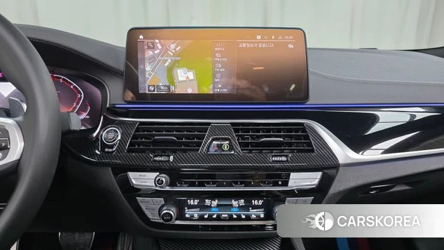 BMW 5 Series (G30) 2022 Черный из Кореи, фото 4