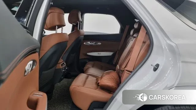 Genesis GV70 2022 Белый из Кореи, фото 4