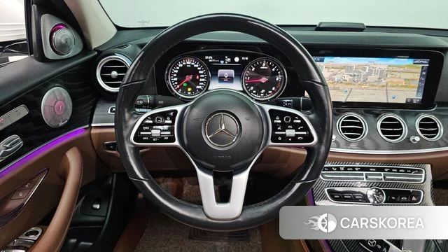 Mercedes-Benz E-Class W213 2019 Белый из Кореи, фото 4