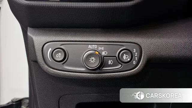 Chevrolet (GM Daewoo) Trailblazer 2020 Белый из Кореи, фото 4